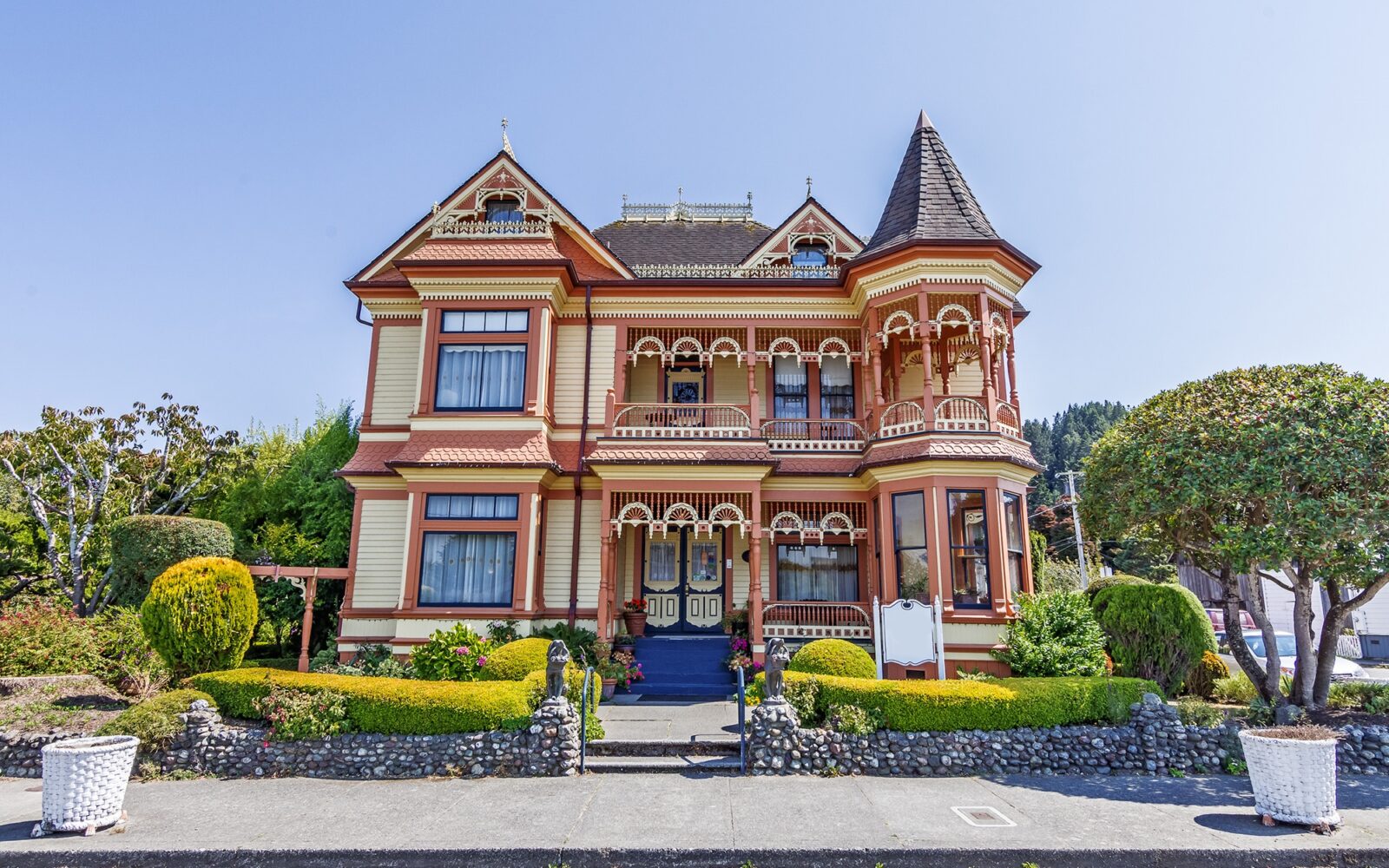 Beautiful Painted Victorian Style Home